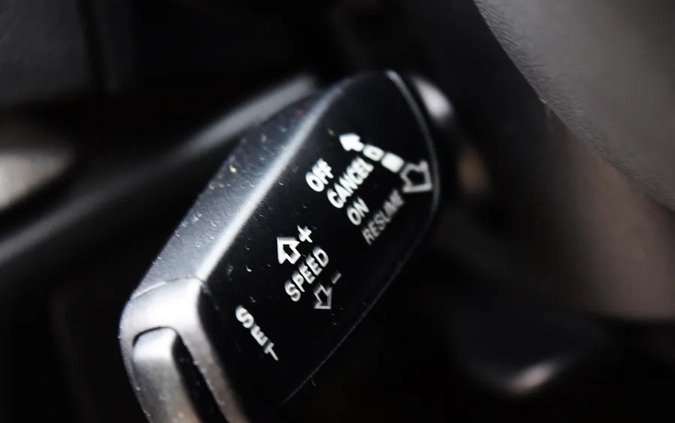 Audi A3 cena 57700 przebieg: 175000, rok produkcji 2013 z Limanowa małe 631